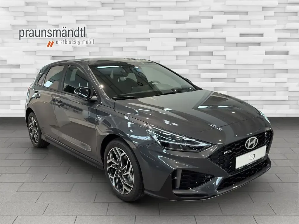 Neu Hyundai i30 N Line 150 PS (110 kW) 2026 Ecotronic grey / mic Limousine