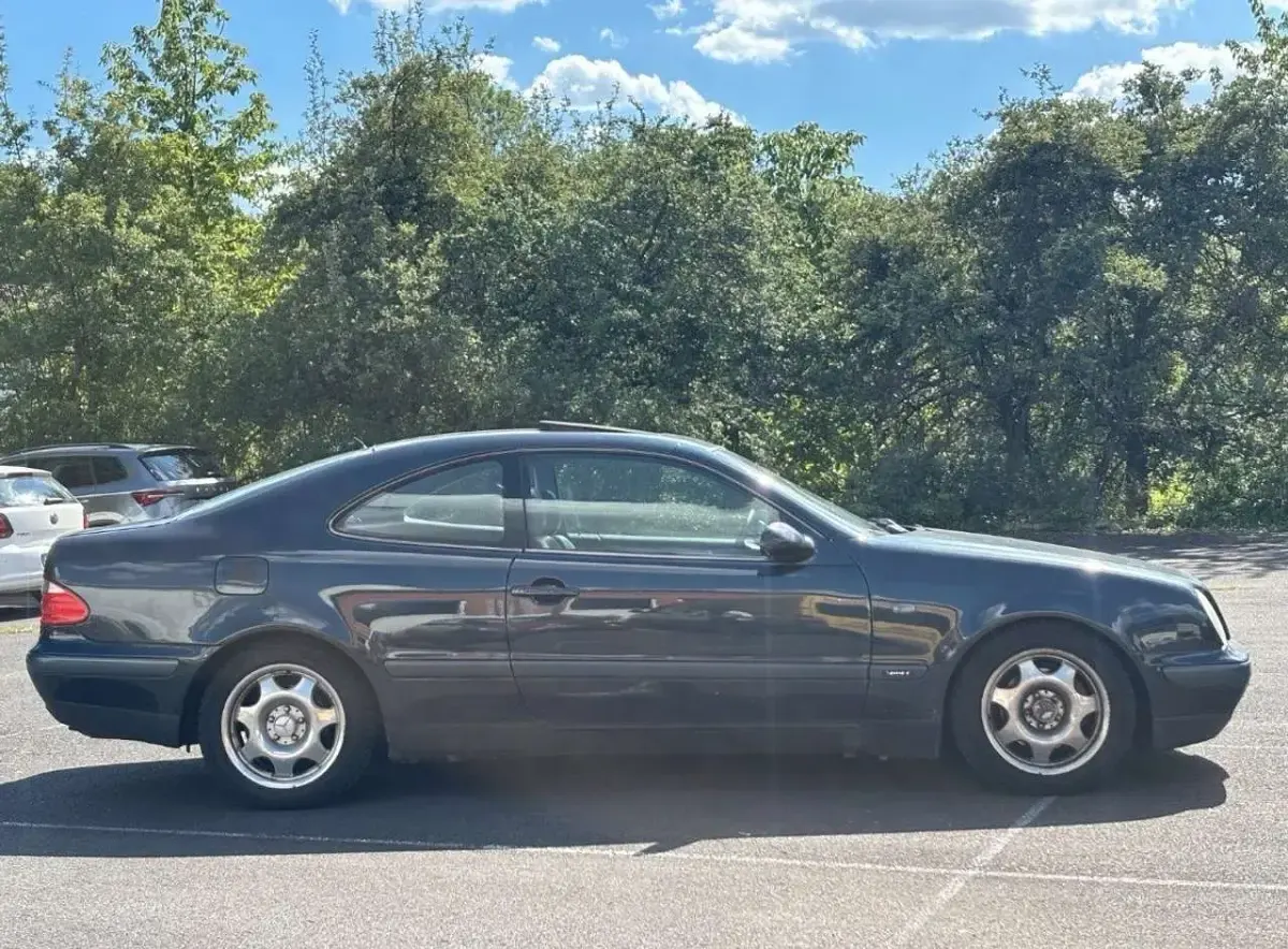 Gebraucht Mercedes CLK230 193 PS (141 kW) 1999 Coupé