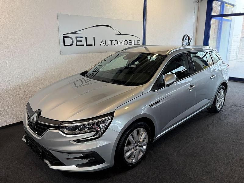Silber Gebraucht 2022 Renault Mégane IV Business Limousine | 14.990 € (Guter Preis) - Bild 1/4