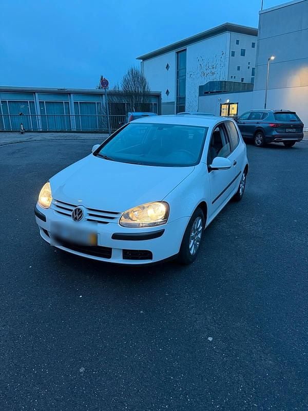 Gebraucht VW Golf V 150 PS (110 kW) 2005 Weiß Kleinwagen