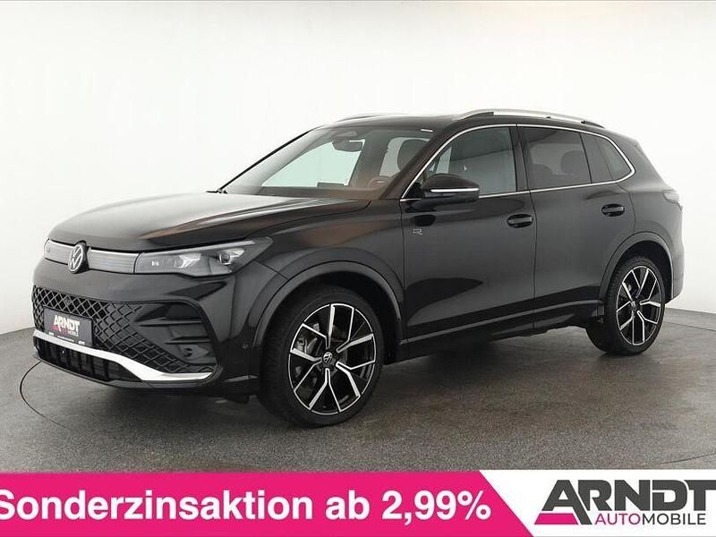 Deep black perleffekt Gebraucht 2025 VW Tiguan R-line SUV | 42.284 € (Fairer Preis) - Bild 1/4