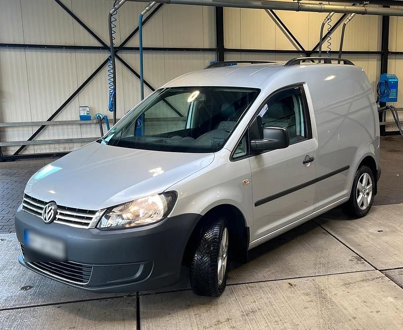 Silber Gebraucht 2010 VW Caddy Van / Kleinbus | 5.250 € (Fairer Preis) - Bild 1/4