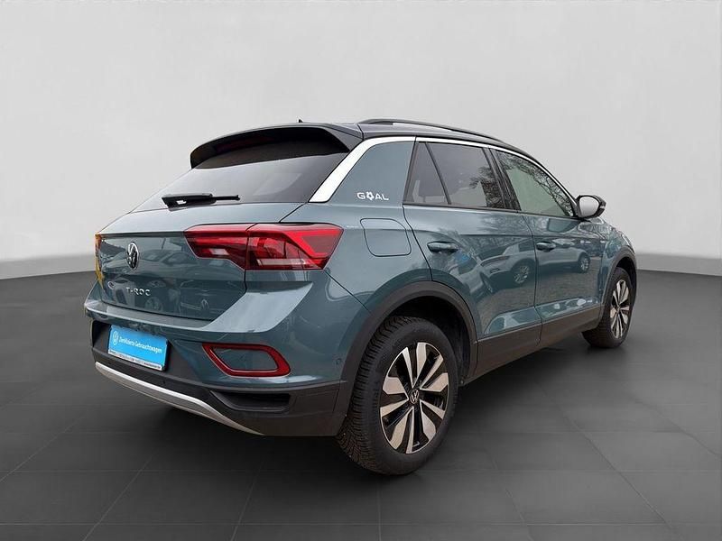Gebraucht VW T-Roc Goal 150 PS (110 kW) 2025 Blau SUV