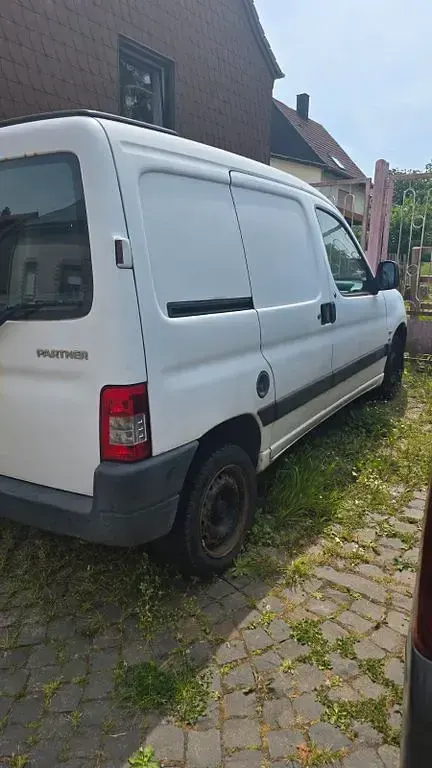 Gebraucht Peugeot Partner 75 PS (55 kW) 2006 Weiß Van / Kleinbus