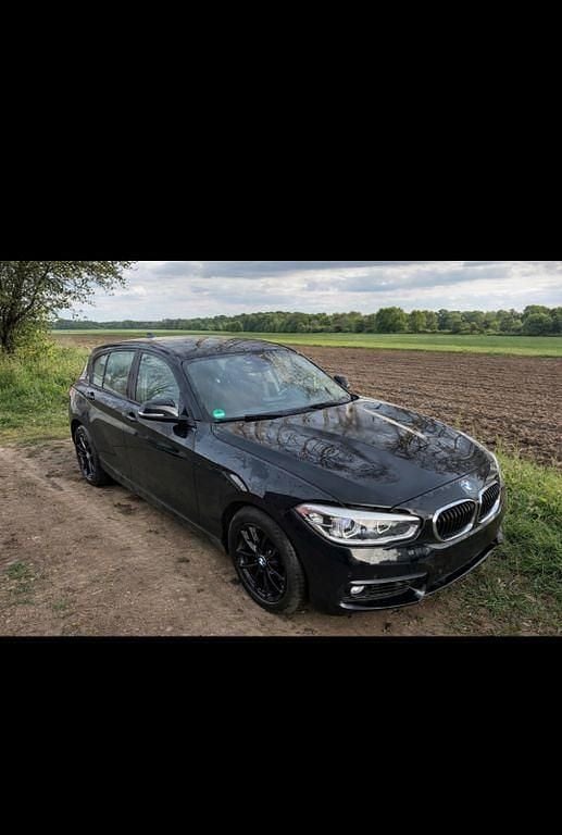 Gebraucht BMW 118 Advantage 150 PS (110 kW) 2018 Schwarz Kleinwagen