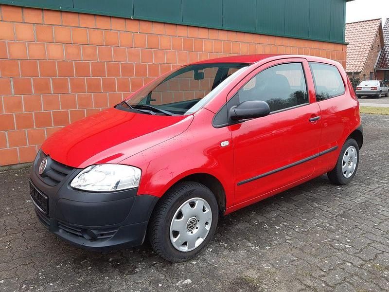 Usata VW Fox 54 CV (39 kW) 2006 Rosso Utilitaria
