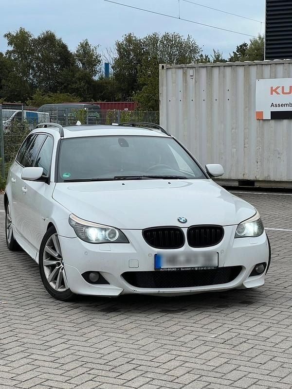 Weiß Gebraucht 2008 BMW 535 M Sport Kombi | 6.299 € (Superpreis) - Bild 1/4