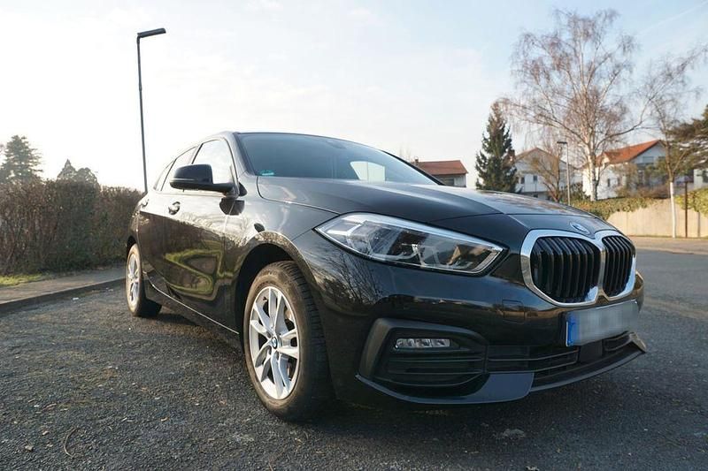 Gebraucht BMW 118 Advantage 140 PS (102 kW) 2019 Schwarz Kleinwagen