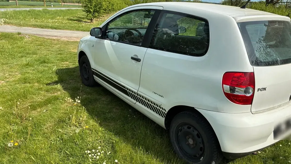 Second-hand VW Fox 55 CP (40 kW) 2010 Alb Hatchback