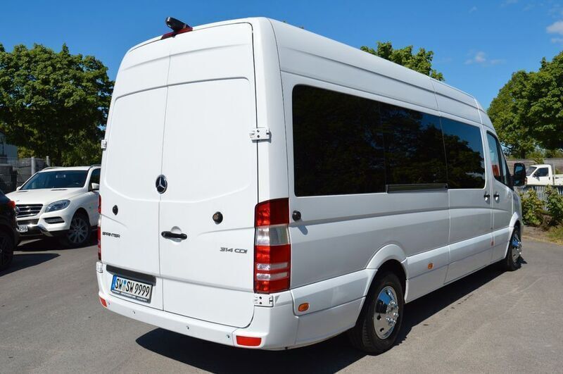 Używany Mercedes Sprinter 163 KM (119 kW) 2016 Biały Van