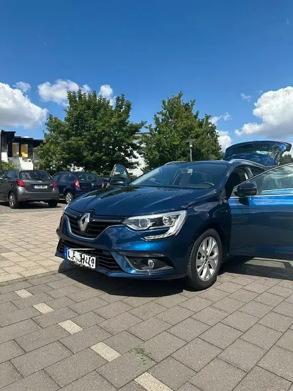 Gebraucht Renault Mégane IV LIMITED 140 PS (102 kW) 2018 Blau Limousine