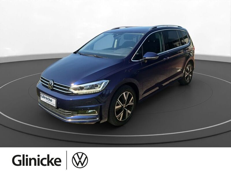 Gebraucht VW Touran Highline 150 PS (110 kW) 2021 Blau Van / Kleinbus