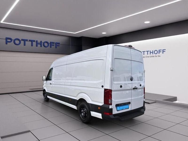 Gebraucht VW Crafter 140 PS (102 kW) 2024 Weiss Van
