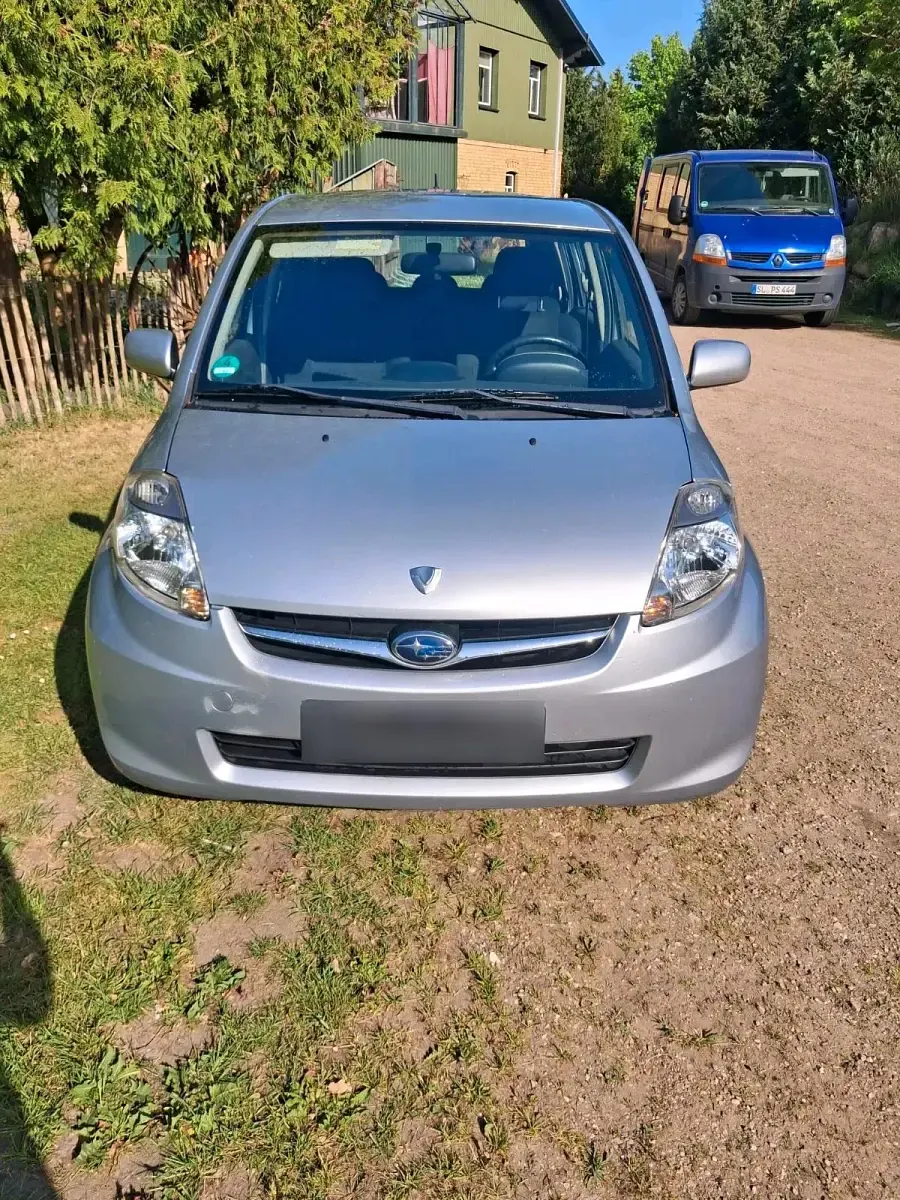 Gebraucht Subaru Justy 68 PS (50 kW) 2009 Silber Kleinwagen