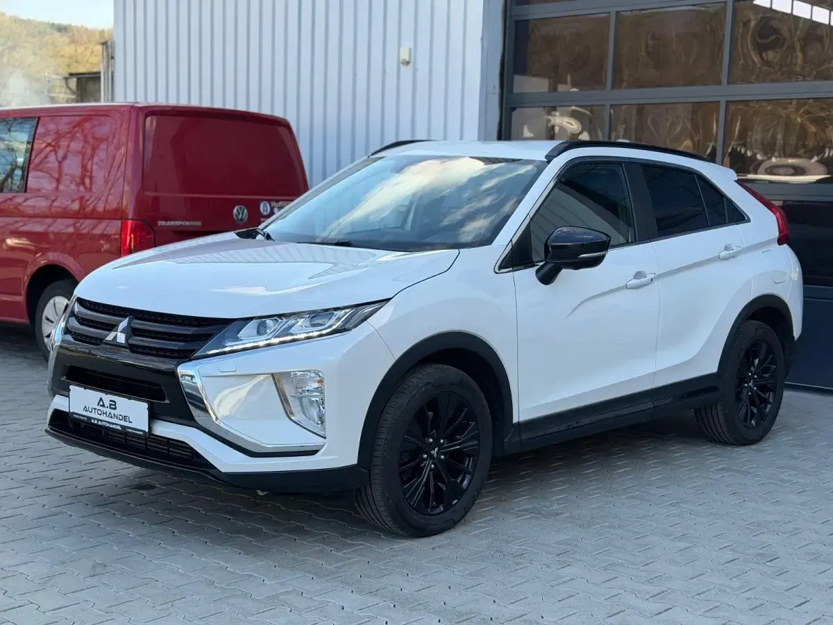Usata Mitsubishi Eclipse Cross Active 148 CV (108 kW) 2019 Bianco SUV