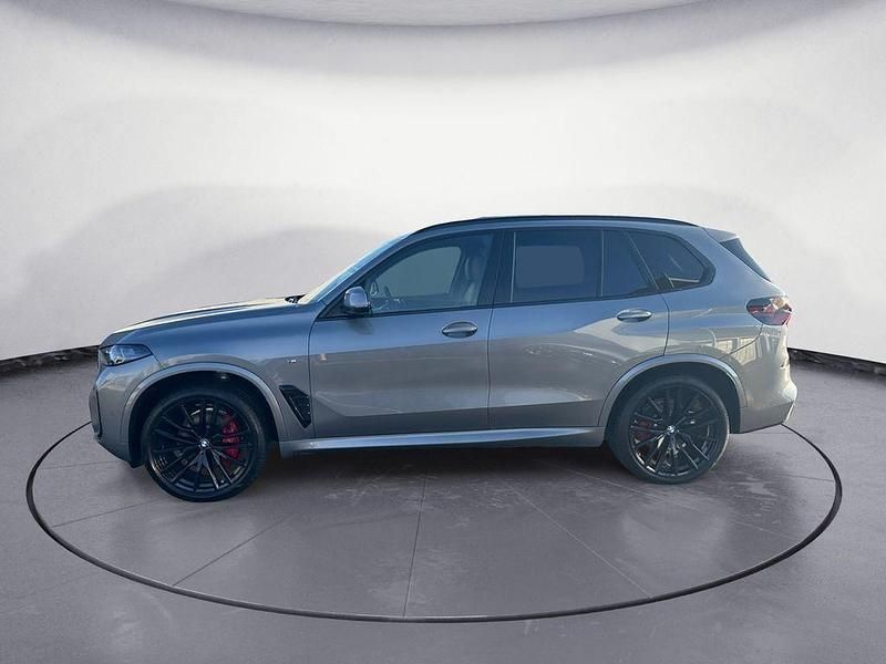 Neu BMW X5 M Sport 298 PS (219 kW) 2025 Grau SUV