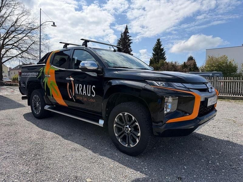 Gebraucht Mitsubishi L200 Select 150 PS (110 kW) 2022 Schwarz Pickup