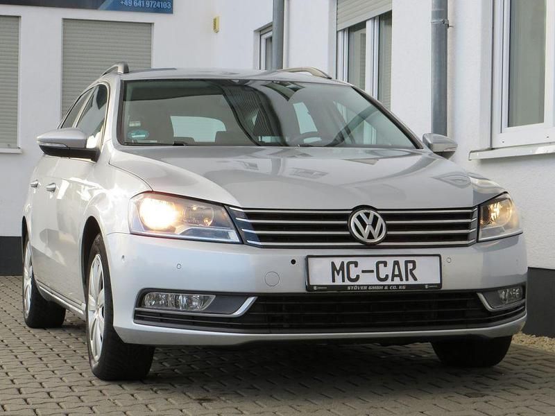 Gebraucht VW Passat Trendline 122 PS (89 kW) 2011 Silber Kombi