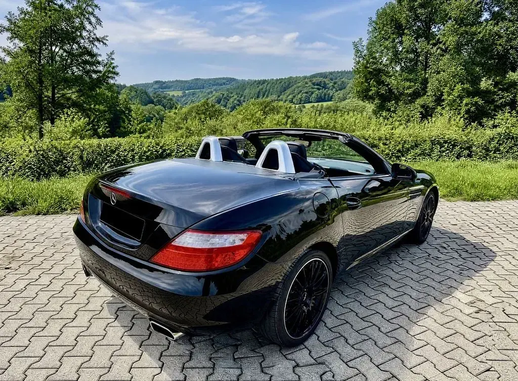 Gebraucht Mercedes SLK200 184 PS (135 kW) 2013 Schwarz Cabrio