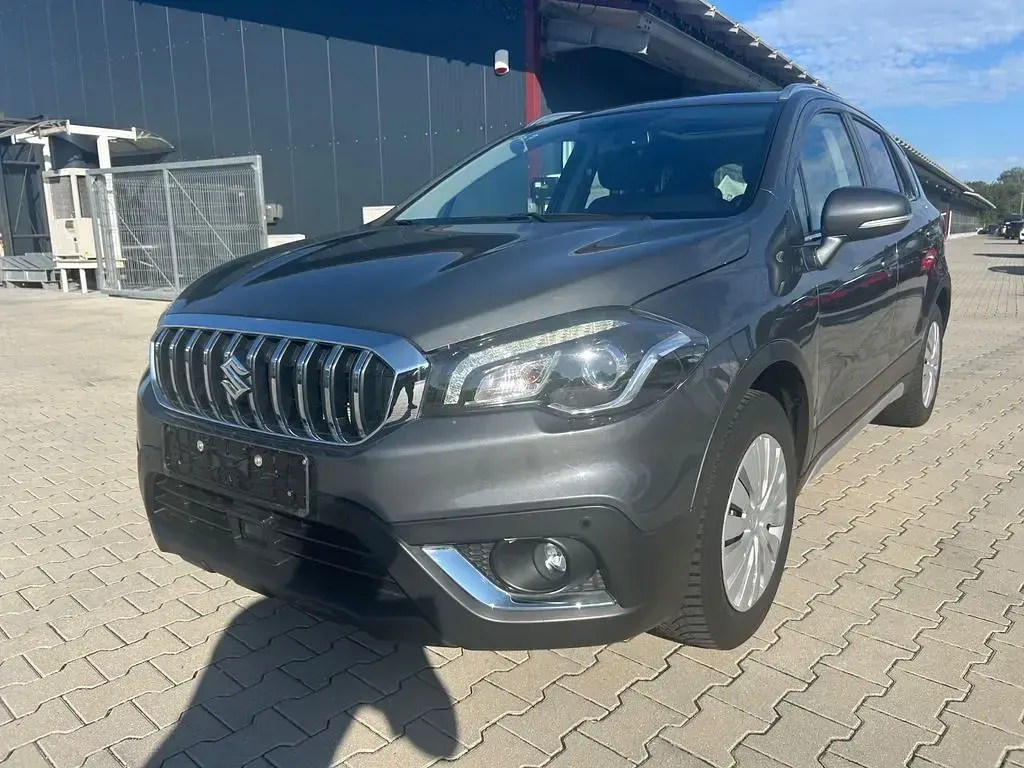 Gebraucht Suzuki SX4 S-Cross Comfort+ 129 PS (94 kW) 2021 Grau SUV