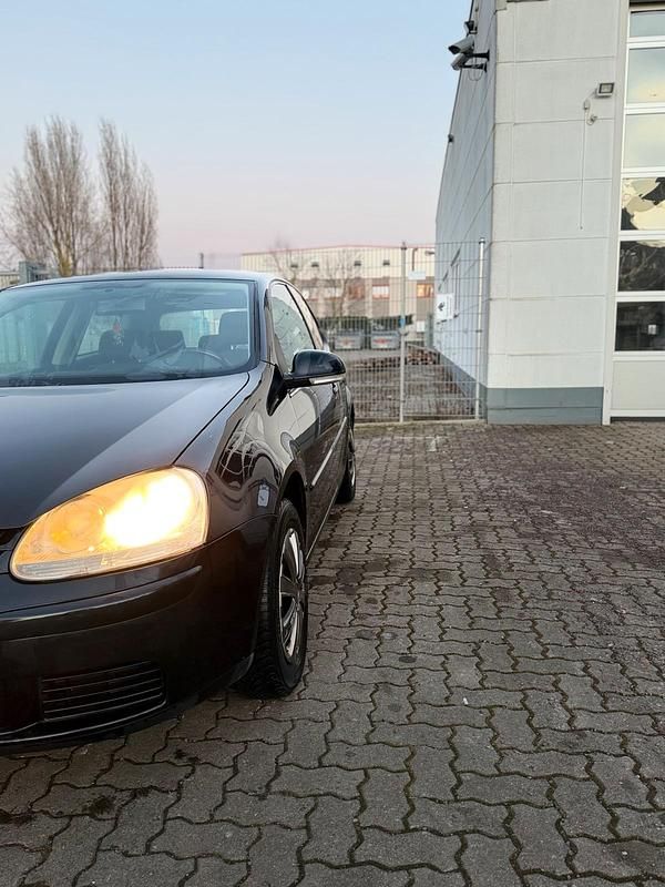 Gebraucht VW Golf 83 PS (61 kW) 2005 Schwarz Coupé