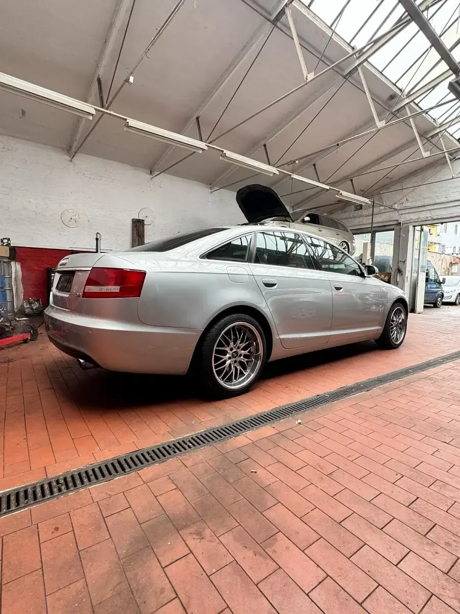 Gebraucht Audi A6 256 PS (188 kW) 2005 Silber Limousine