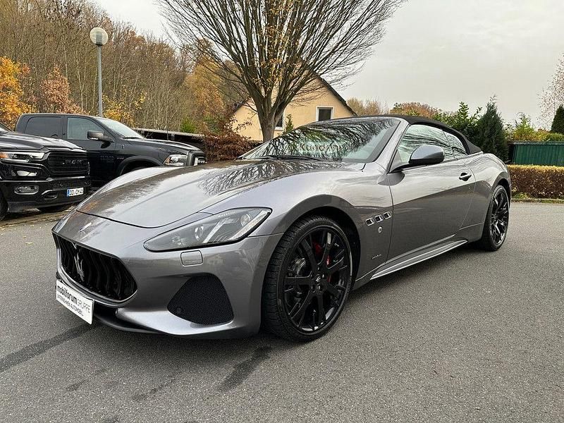 Gebraucht Maserati GranCabrio 460 PS (338 kW) 2019 Grau Cabrio