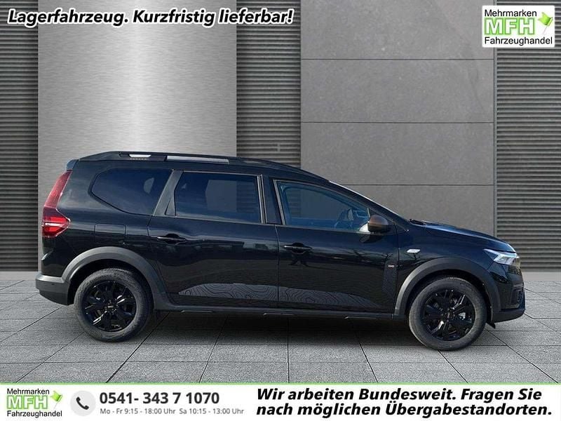 Neu Dacia Jogger Extreme 140 PS (102 kW) 2025 Perlmuttschwarz Van / Kleinbus