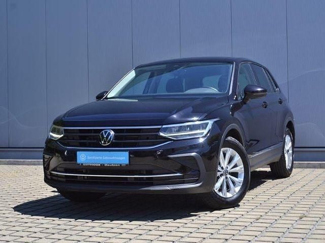 Gebraucht VW Tiguan 150 PS (110 kW) 2023 Deep black perleffekt SUV