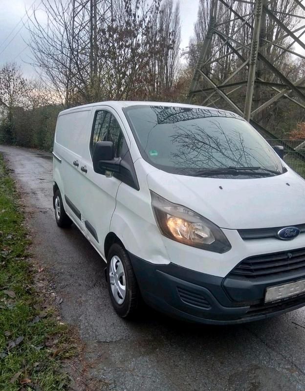 Weiß Gebraucht 2015 Ford Transit Limousine | 4.500 € (Superpreis) - Bild 1/4