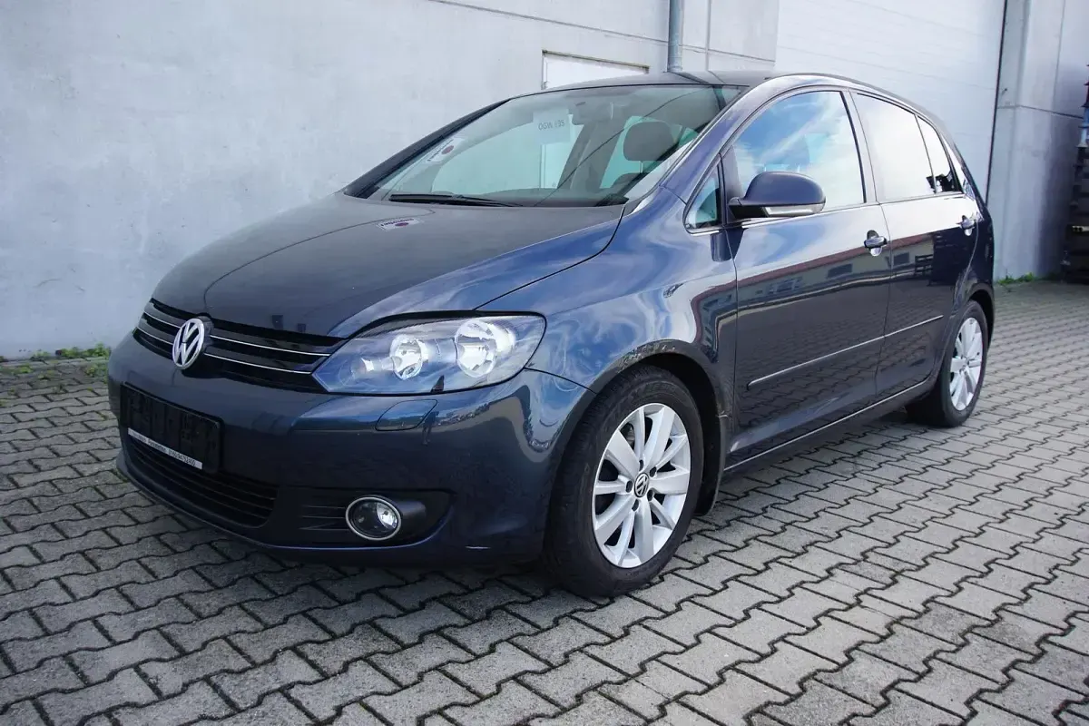 Gebraucht VW Golf Plus Cross 122 PS (89 kW) 2012 Bluegraphit perleffekt Van / Kleinbus