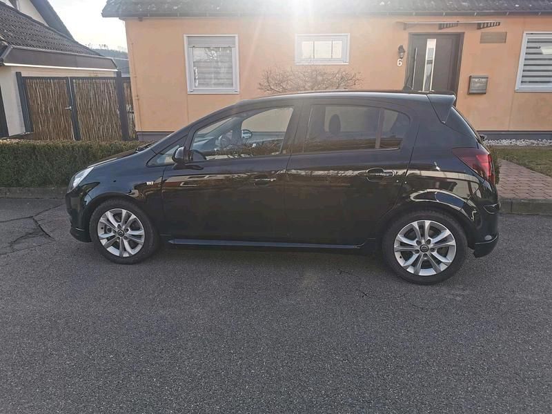 Gebraucht Opel Corsa 150 PS (110 kW) 2009 Schwarz Kleinwagen
