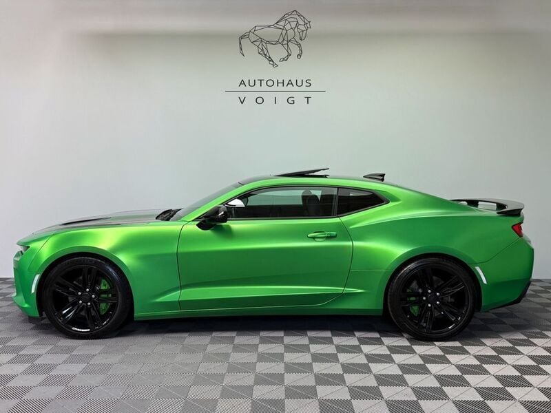 Schwarz Gebraucht 2019 Chevrolet Camaro Coupé | 42.700 € (Fairer Preis) - Bild 1/4