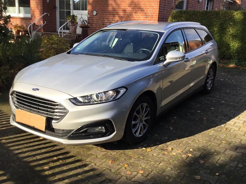 Silber Gebraucht 2019 Ford Mondeo Business Edition Kombi | 8.950 € (Superpreis) - Bild 1/4