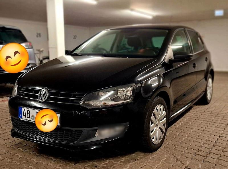 Schwarz Gebraucht 2011 VW Polo Trendline Kleinwagen | 4.050 € (Fairer Preis) - Bild 1/4