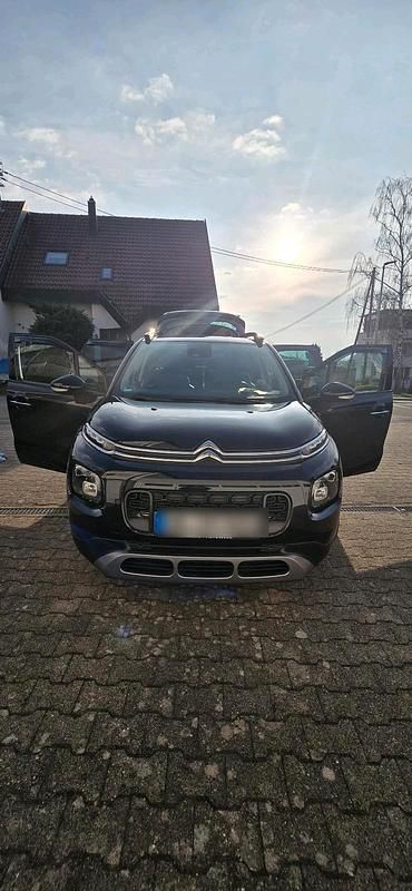 Schwarz Gebraucht 2020 Citroën C3 Aircross Shine SUV | 13.499 € (Superpreis) - Bild 1/4