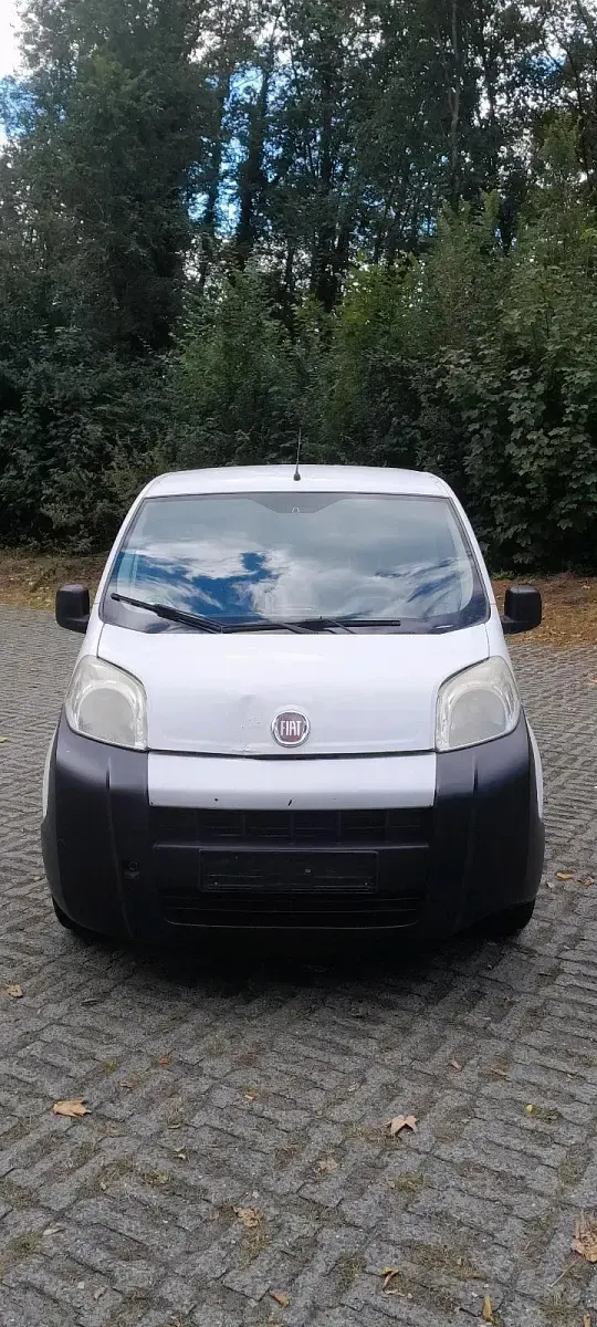 Gebraucht Fiat Fiorino 74 PS (54 kW) 2009 Weiß Van / Kleinbus