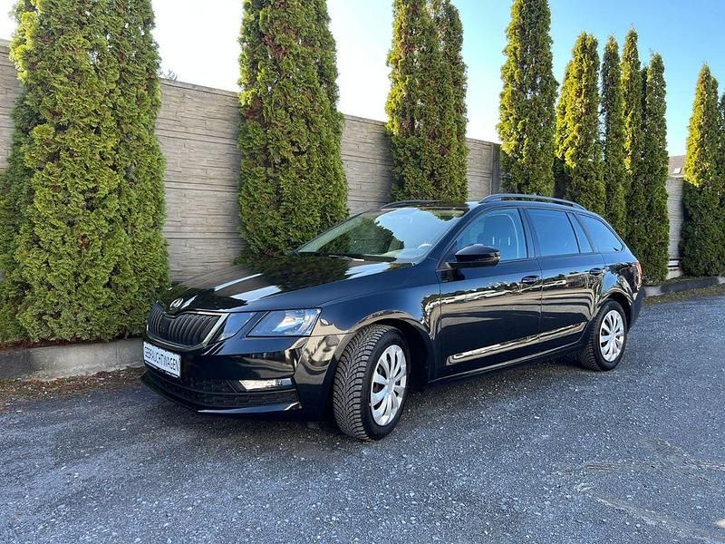 Gebraucht Skoda Octavia Ambition 150 PS (110 kW) 2019 Schwarz Kombi