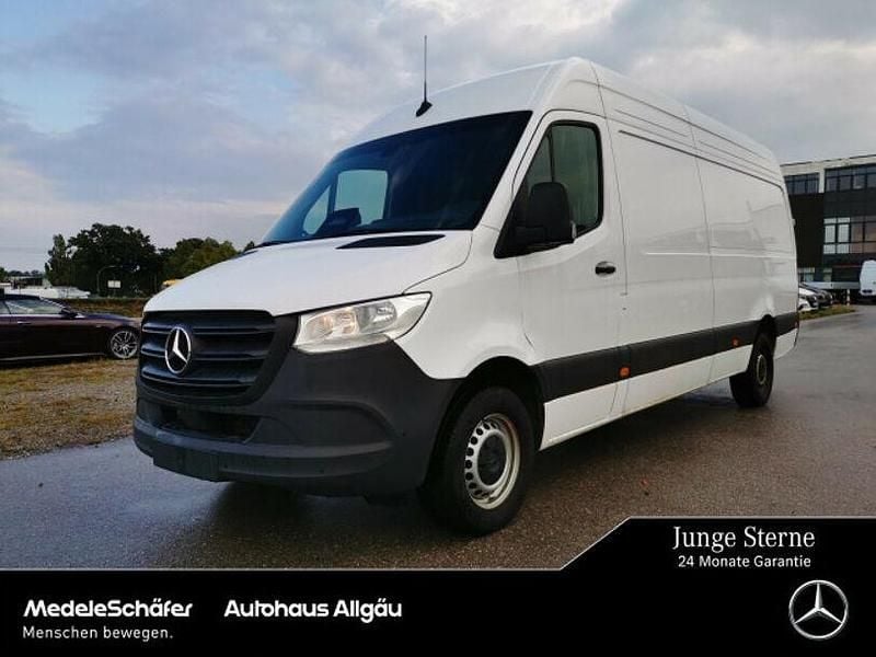 Weiss Gebraucht 2024 Mercedes Sprinter Van | 37.902 € (Guter Preis) - Bild 1/4