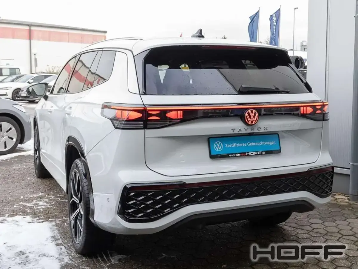 Gebraucht VW Tayron R-line 193 PS (141 kW) 2026 Pure white SUV