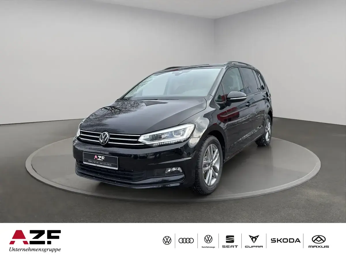 Gebraucht VW Touran Comfortline 150 PS (110 kW) 2026 Van / Kleinbus
