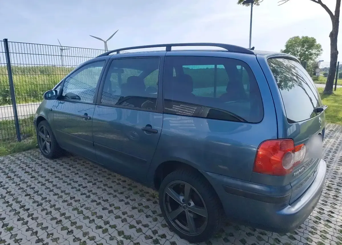 Gebraucht VW Sharan 116 PS (85 kW) 2003 Blau Van / Kleinbus