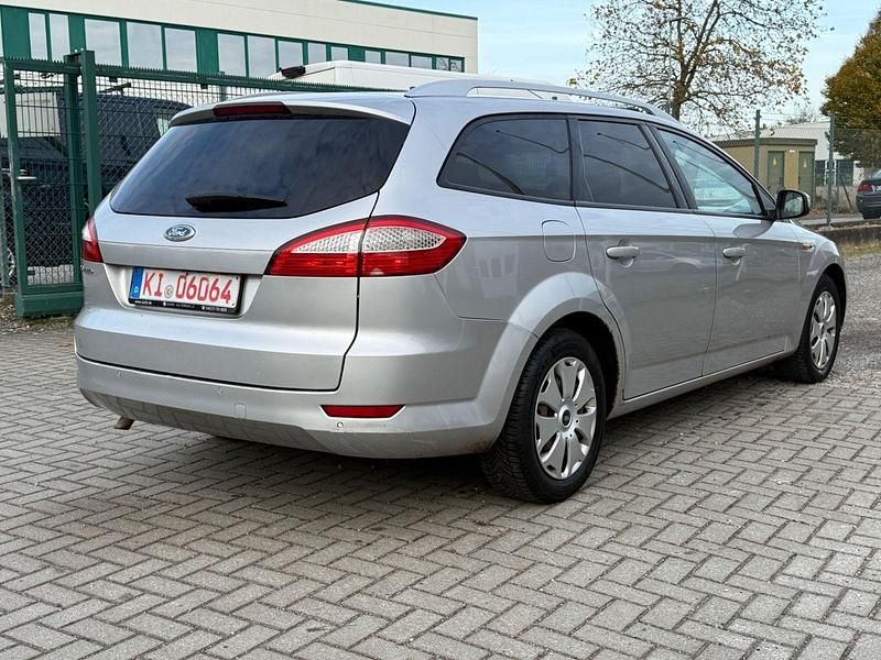 Gebraucht Ford Mondeo Trend 145 PS (106 kW) 2008 Silber Kombi