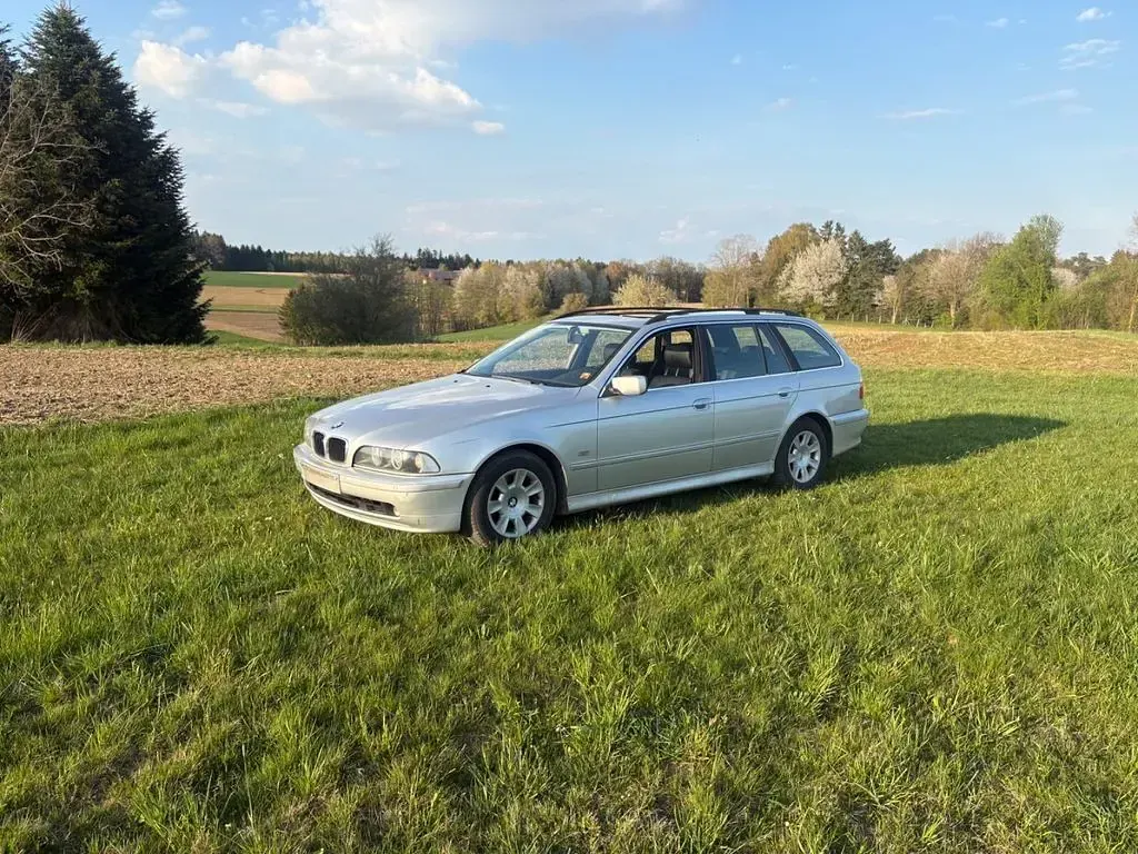 Gebraucht BMW 520 Basis 170 PS (125 kW) 2001 Kombi