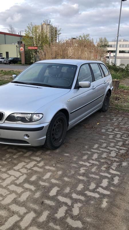 Gebraucht BMW 320 2004 Silber Kombi
