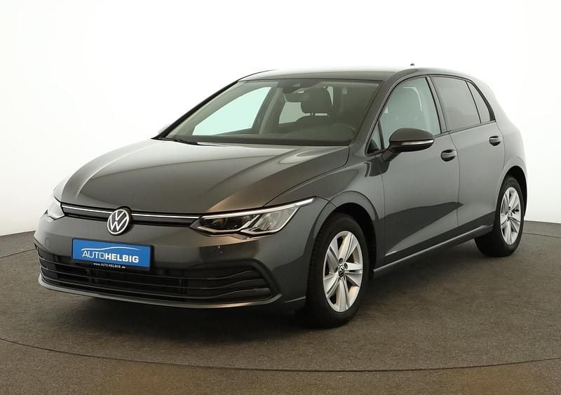 Delfingrau metallic Gebraucht 2020 VW Golf Life SUV | 19.280 € (Fairer Preis) - Bild 1/4