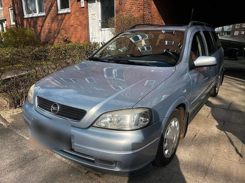 Gebraucht Opel Astra 101 PS (74 kW) 2001 Blau Kombi