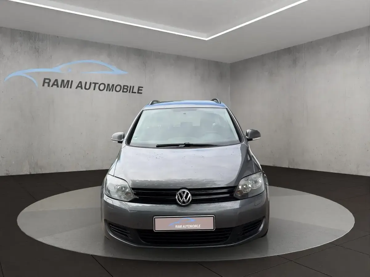 Gebraucht VW Golf VI 105 PS (77 kW) 2010 Grau Kleinwagen