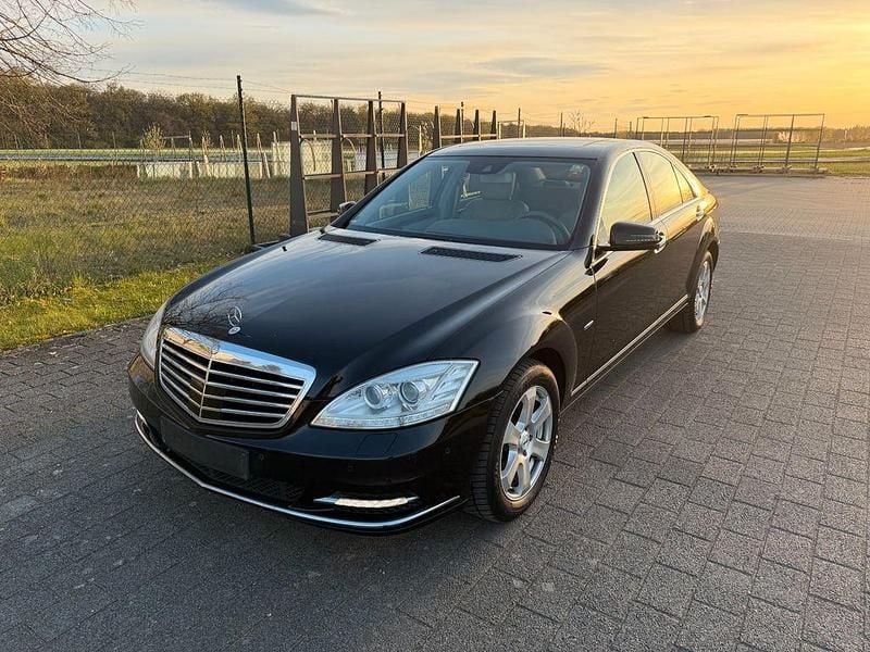 Usata Mercedes S350 258 CV (189 kW) 2012 Nero Berlina
