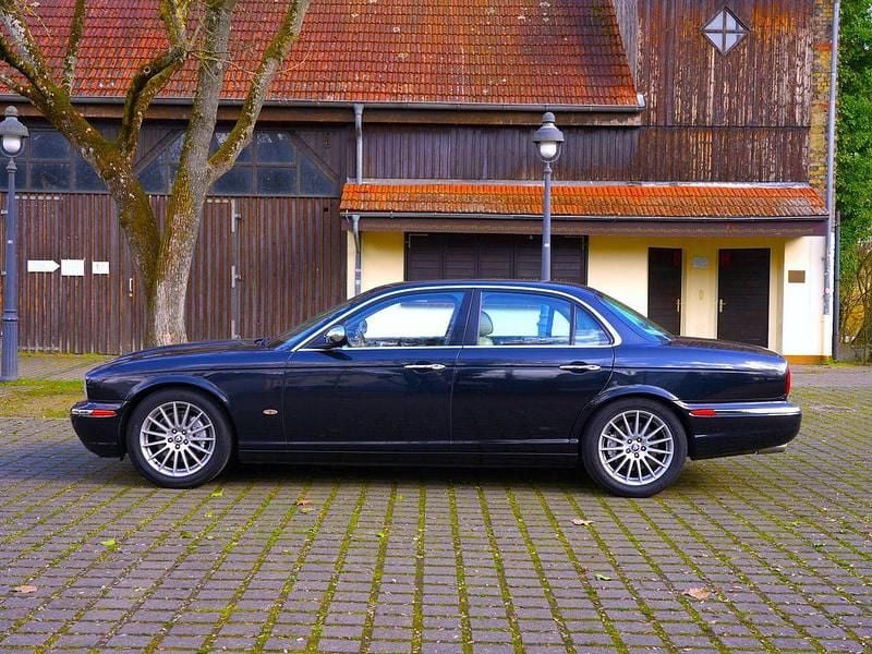 Gebraucht Jaguar XJ6 Executive 207 PS (152 kW) 2007 Schwarz Limousine